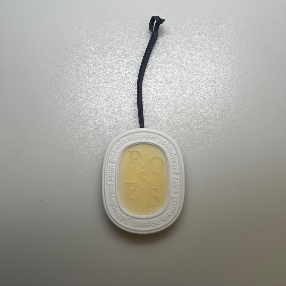 Diptyque Roses Scented Oval